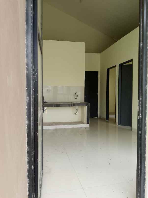 disewakan rumah non furnished lokasi strategis bekasi