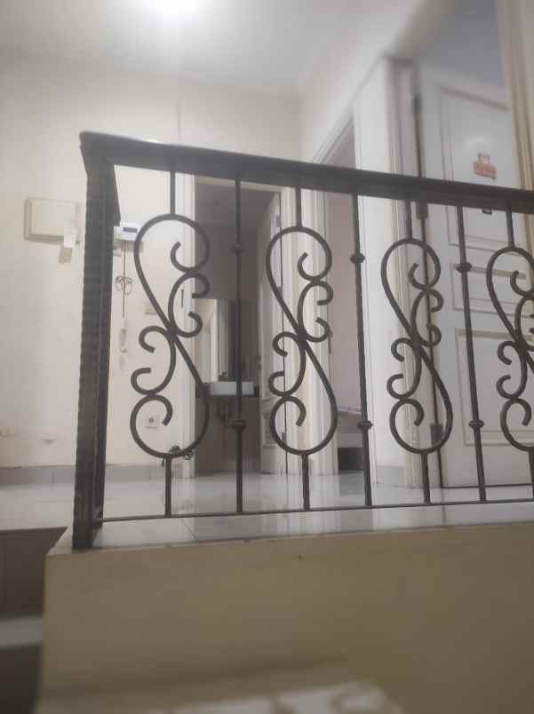 disewakan rumah rumah cluster west europa