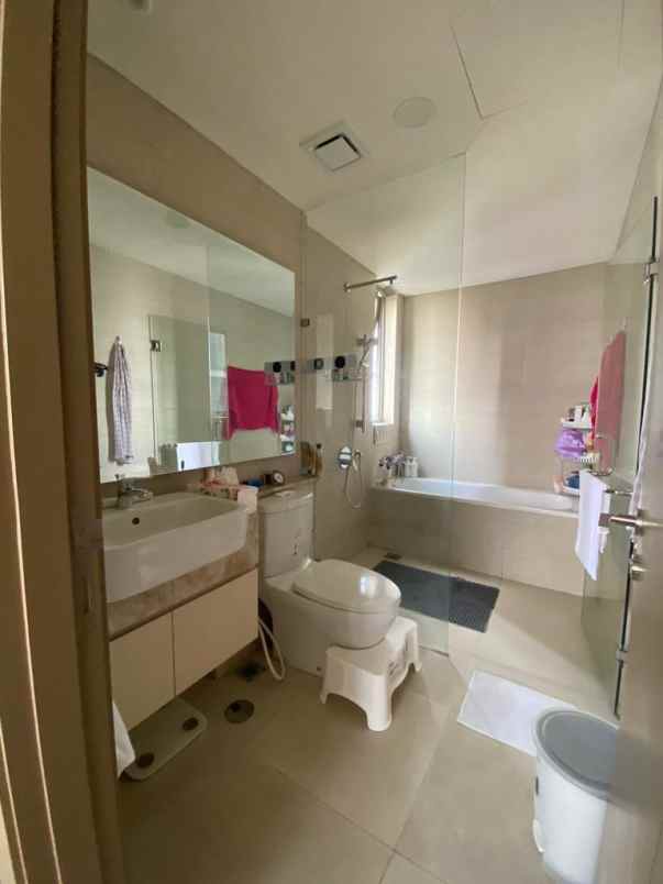 jual apartemen 2br gold coast pik semi furnish