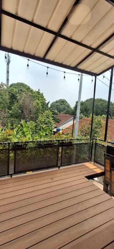 jual cepat town house 3 lantai leuwinanggung depok