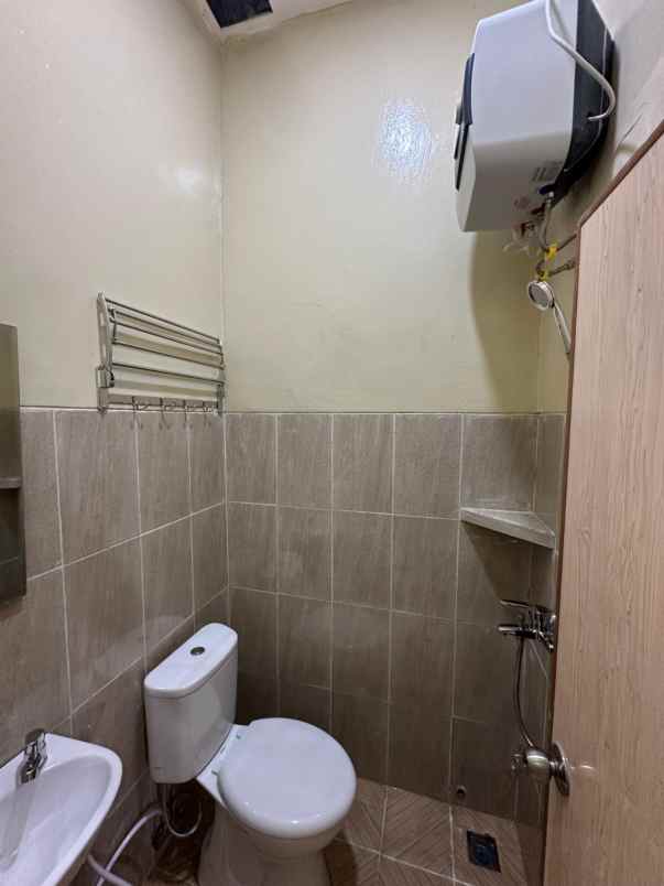 jual kost2an 2 5 lantai dekat kampus pakuan kota bogor