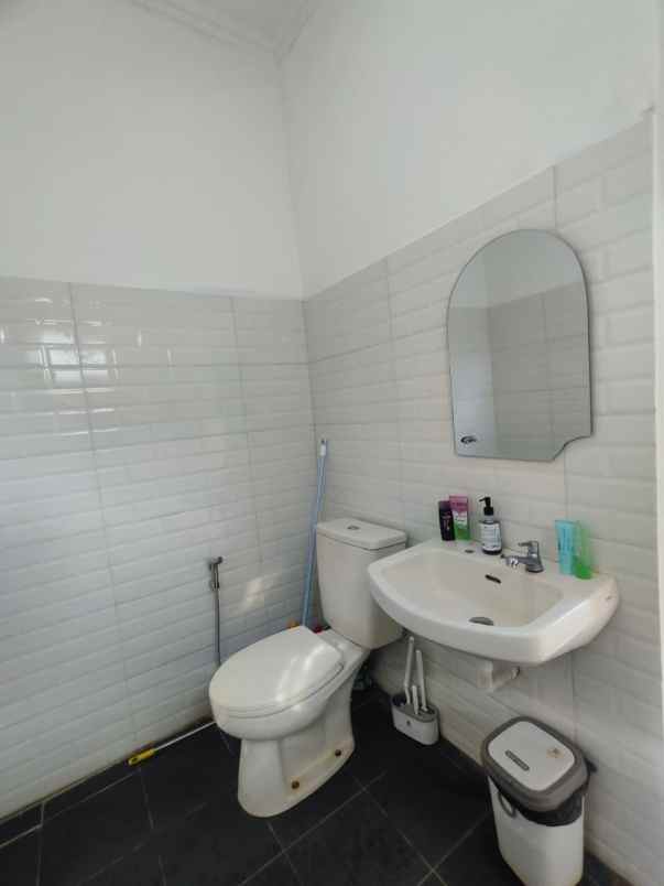 jual rumah hook di grand cibubur country cibubur