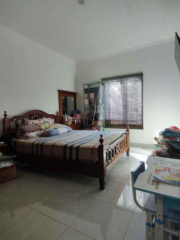 jual rumah hook di grand cibubur country cibubur