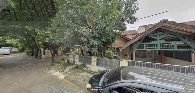 jual rumah lama komplek dibawah njop di eramas 2000
