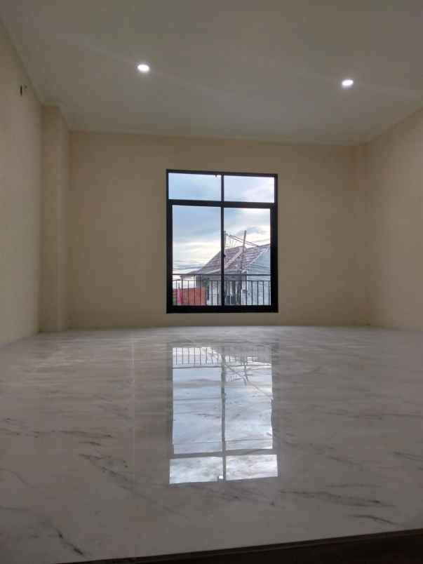 jual sewa 3 unit ruko baru di area rangkapan jaya baru