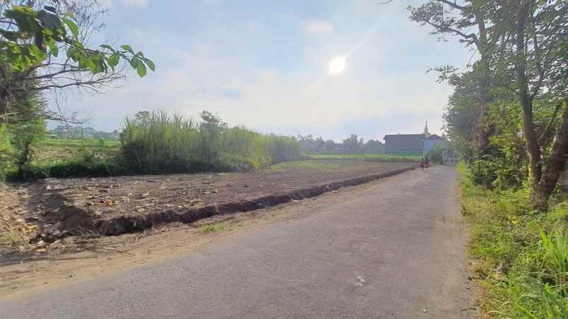 kavling strategis hanya 3km ke uii di sukoharjo sleman