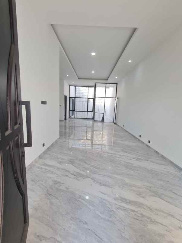 kendangsari rumah 2 lantai baru gress shm hadap utara