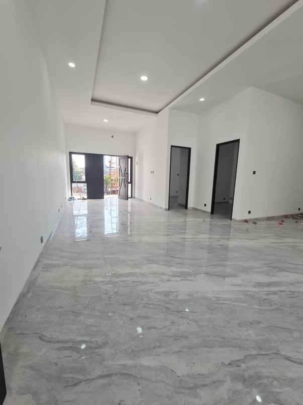 kendangsari rumah 2 lantai baru gress shm hadap utara