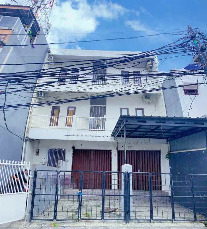 kost eksklusif natasya fully furnished