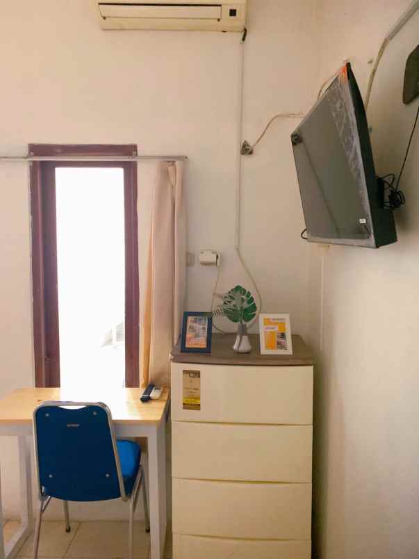 kost eksklusif natasya fully furnished