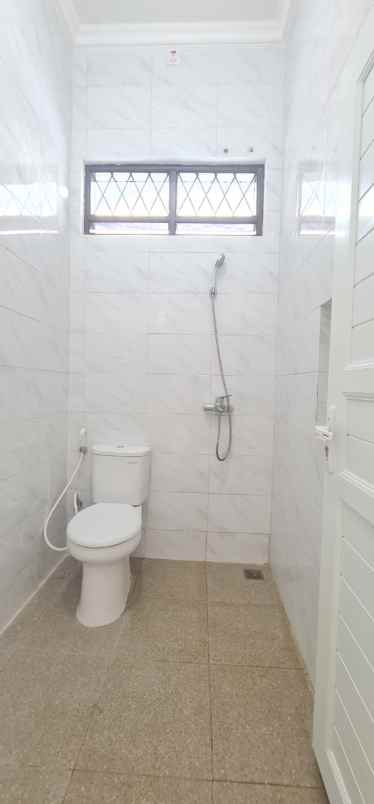 ruko baru renov taman holis indah dekat bpk bandung