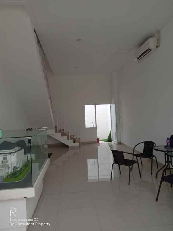 ruko gudang kantor jababeka cikarang utara