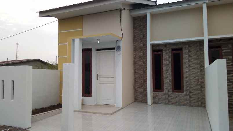rumah 1 lantai desain minimalis syavira gambir regency