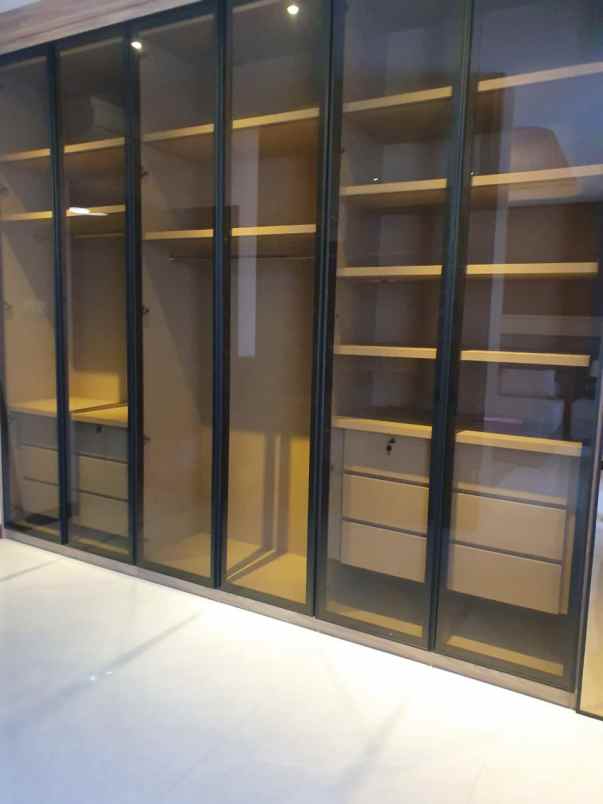 rumah baru di citraland ada kolam renang