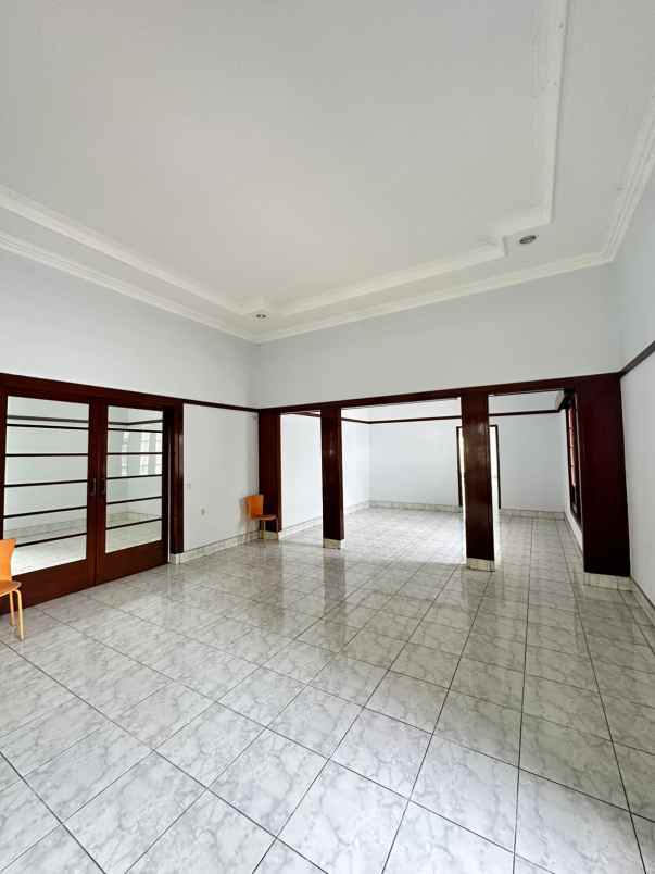 rumah belanda murah dekat gedung sate kota bandung