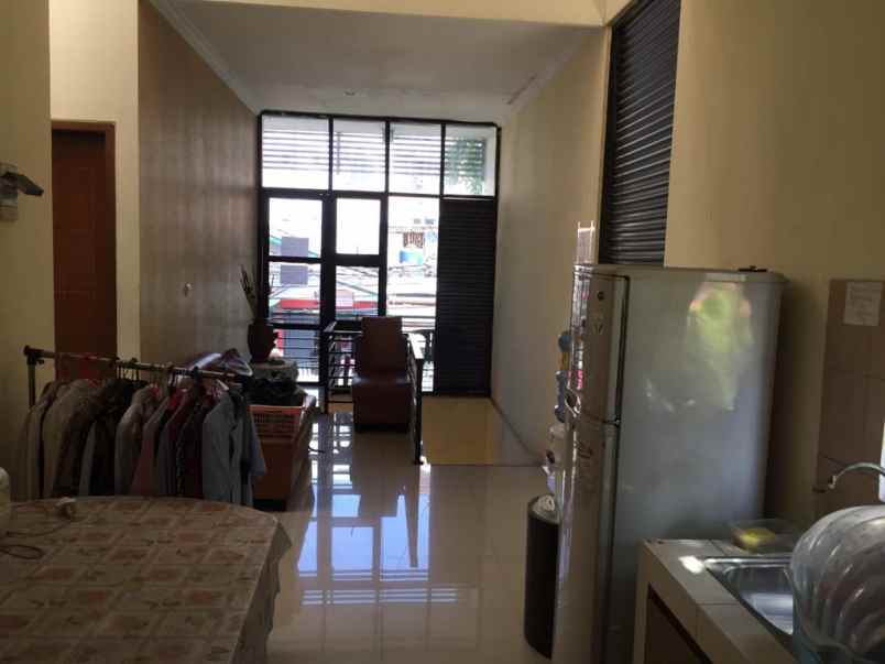 rumah bendungan hilir jakarta pusat