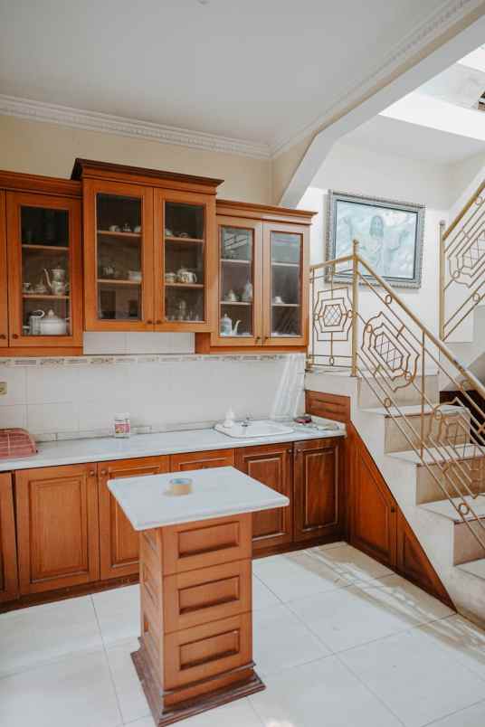 rumah bintaro sekt 3 lt 400 250 shm jual cepat