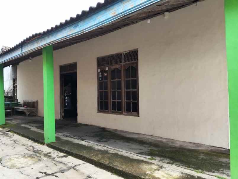 rumah bonus toko dijual cepat gemolong sragen jateng