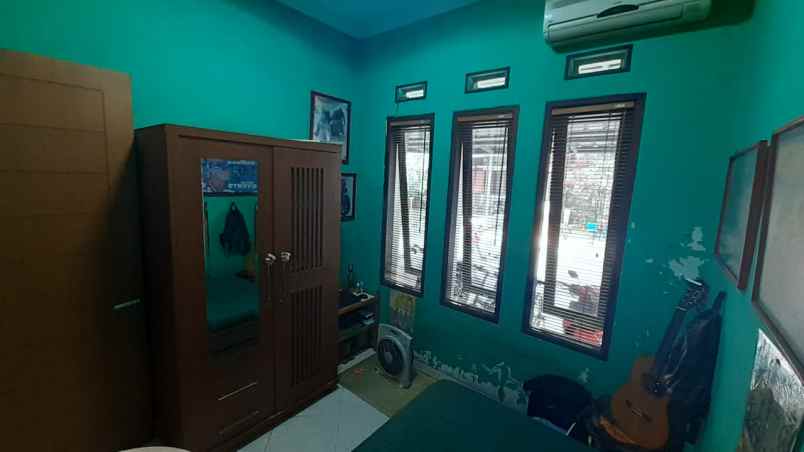 rumah bukit cinere gandul