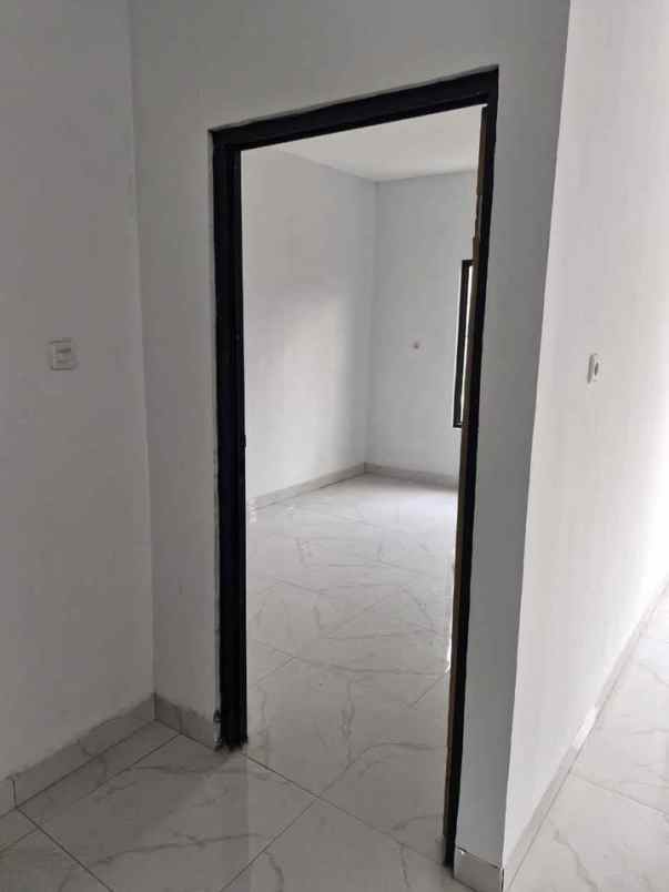 rumah cantik dalam cluster jagakarsa jakarta selatan