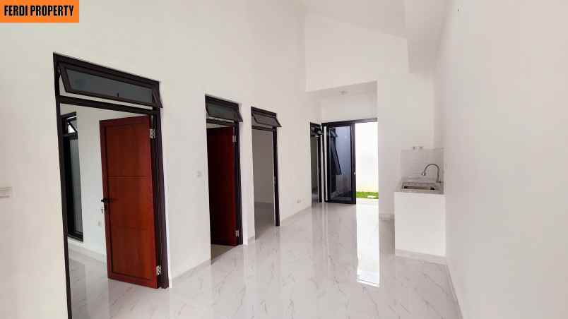 rumah cantik siap huni leuwinanggung tapos