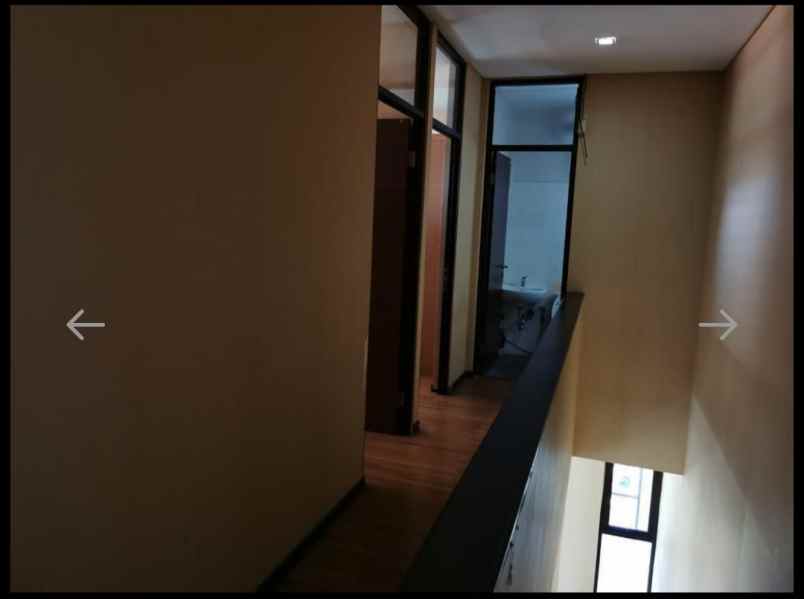 rumah cigadung semi furnished siap huni