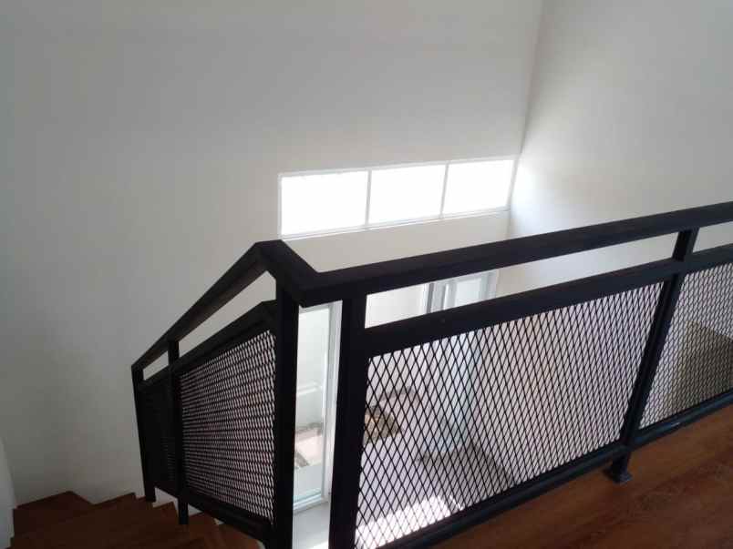 rumah cilebut tanpa bank 900 stasiun krl