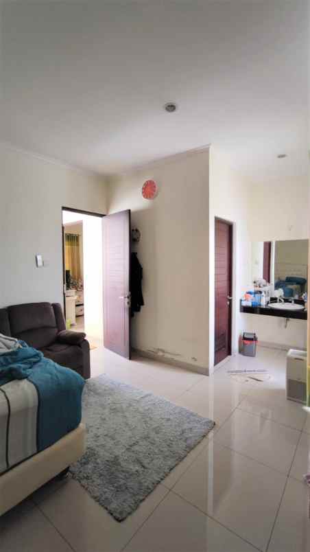 rumah cluster arana kota harapan