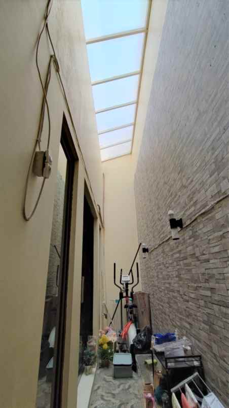 rumah cluster arana kota harapan