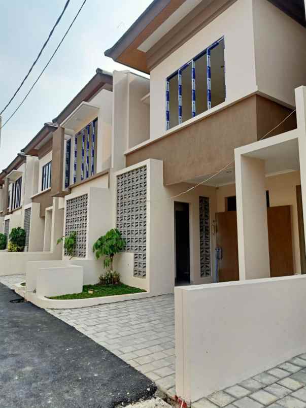 rumah cluster siap huni setu cipayung jaktim