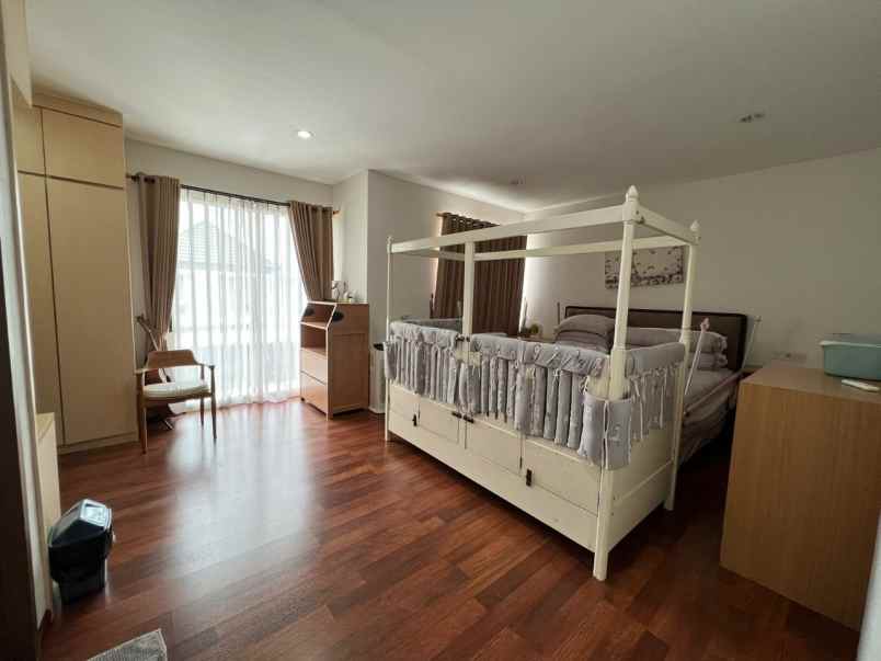 rumah dijual cepat graha natura edenia surabaya