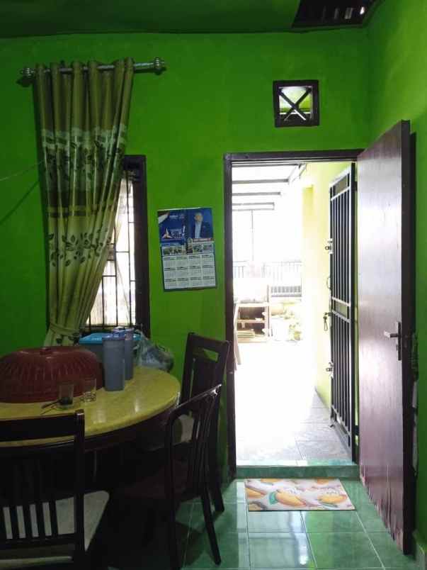 rumah dijual jl uka sudah renovasi 255 juta