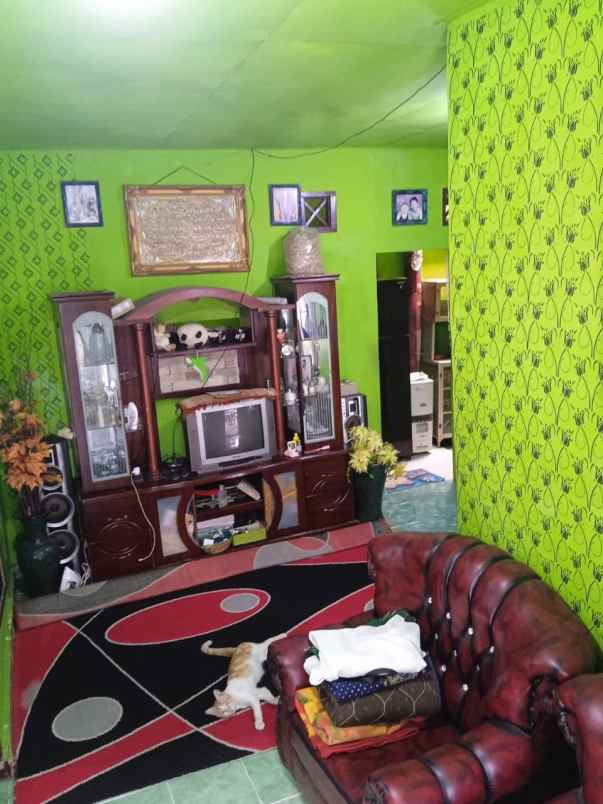 rumah dijual jl uka sudah renovasi 255 juta