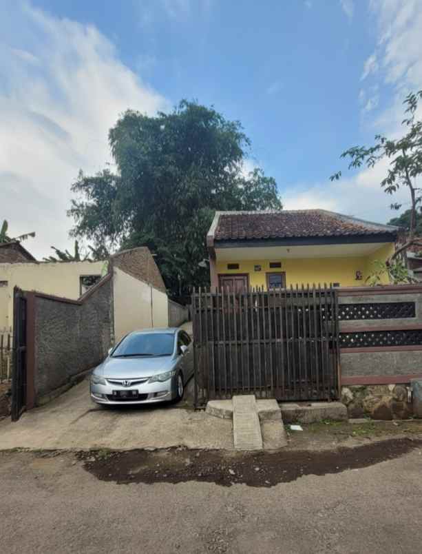 rumah dikontrakan bu hj entin