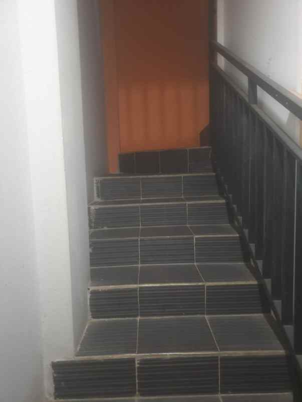 rumah hook cibubur ciracas jakarta timur akses mobil