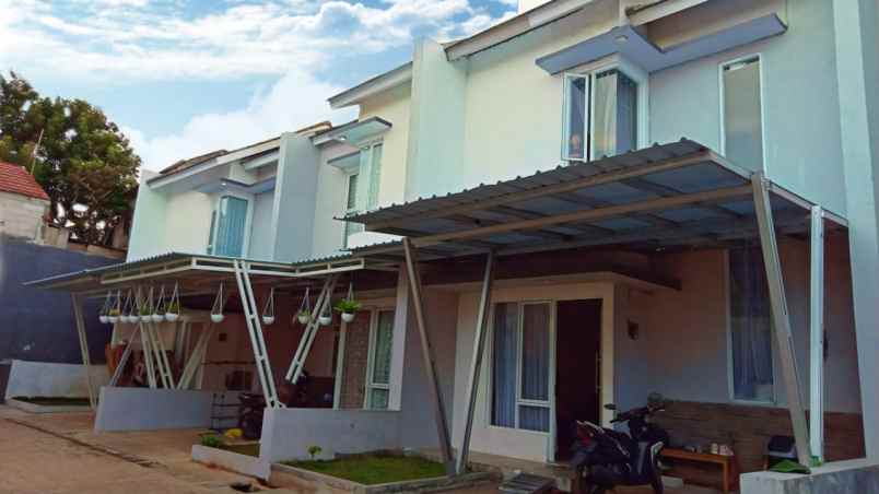 rumah jl baru luk serpong