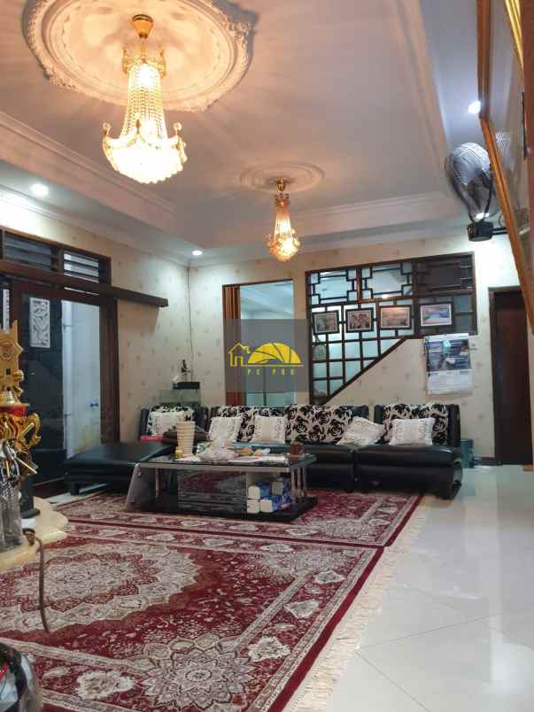 rumah jl otista raya kecamatan