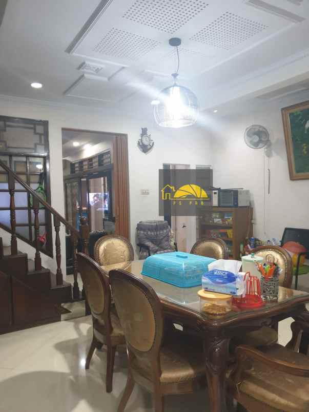 rumah jl otista raya kecamatan