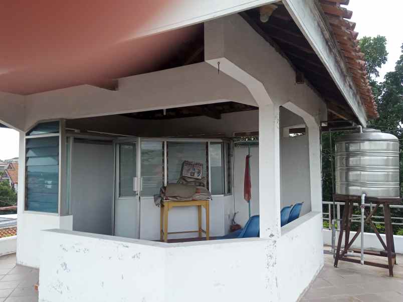 rumah jln mulawarman ii no 10
