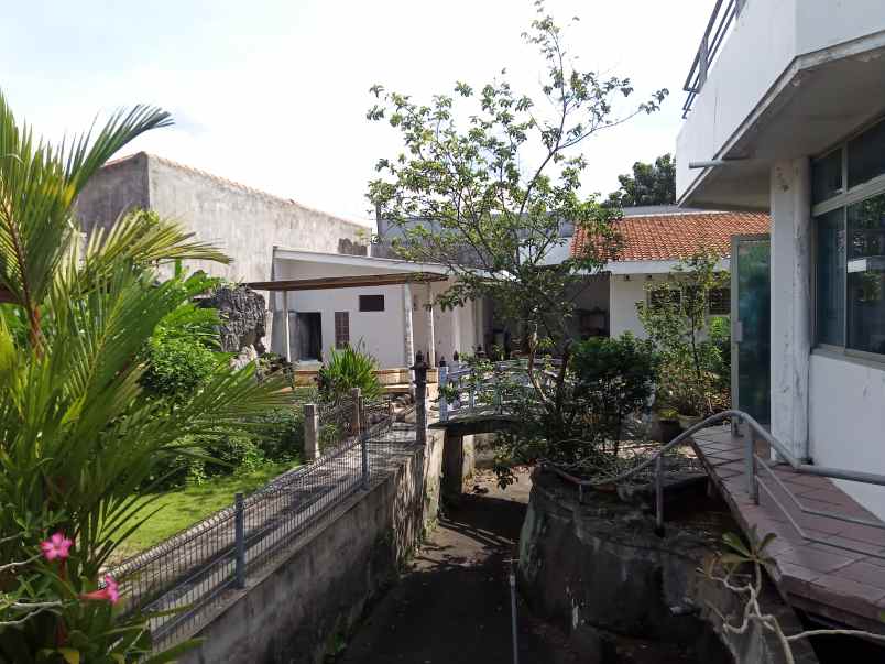 rumah jln mulawarman ii no 10