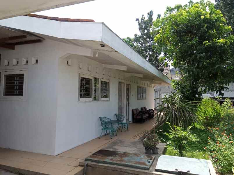 rumah jln mulawarman ii no 10