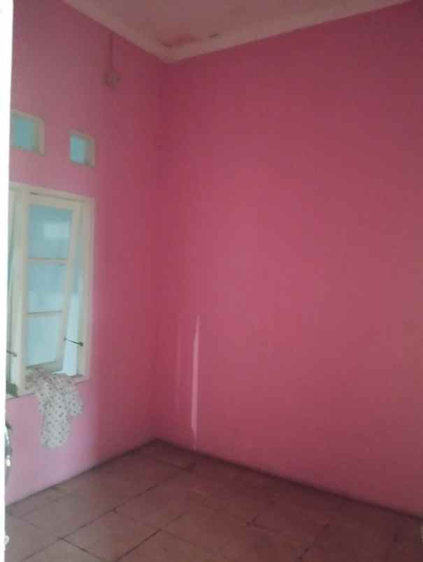 rumah komplex siap huni tengah kota