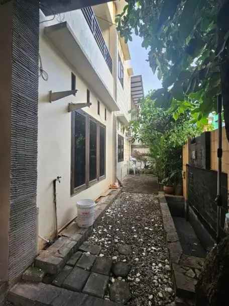 rumah kost kosan mewah 15 kamar di rawamangun