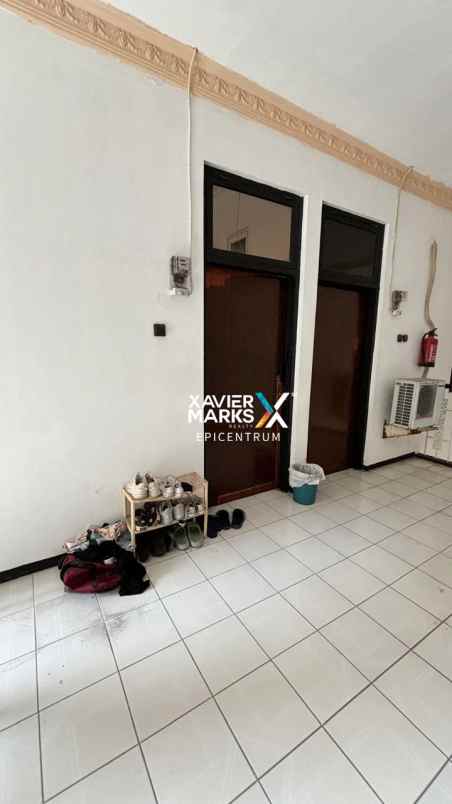 rumah kost tenggilis mejoyo dekat ubaya full perabot