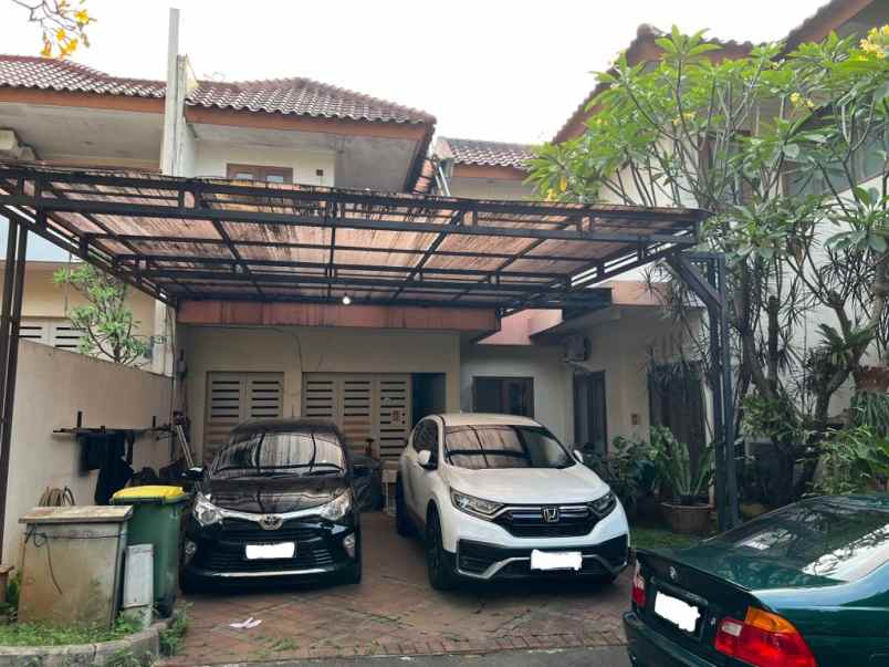 rumah lebak bulus dalam townhouse keamanan 24 jam
