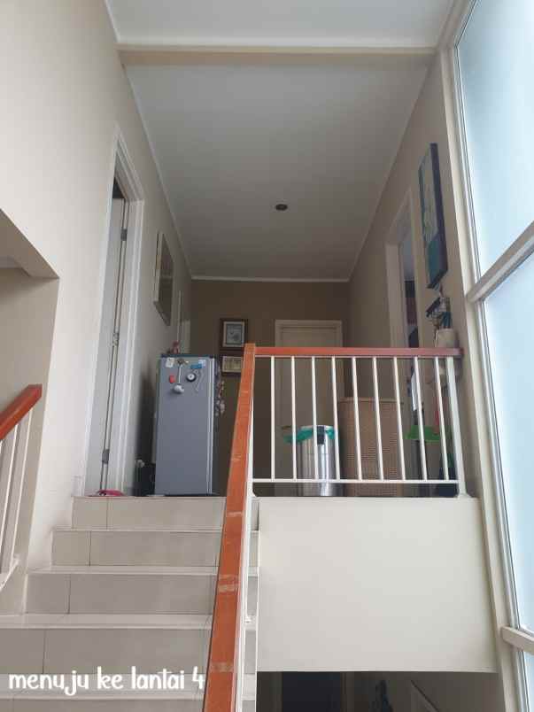 rumah level split kebayoran residence bintaro jaya