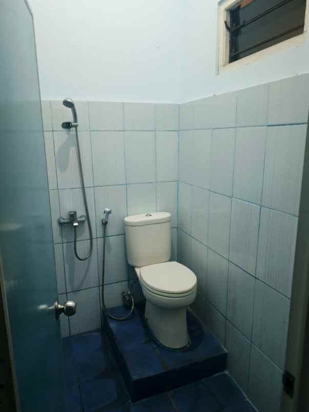 rumah luas fully furnished di kota jogja