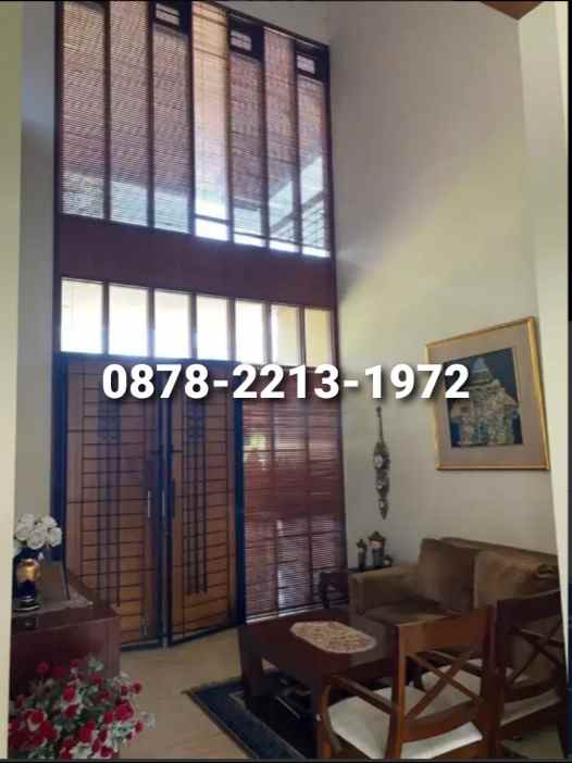 rumah mainroad dago dekat ke kampus itb bandung