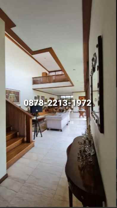 rumah mainroad dago dekat ke kampus itb bandung