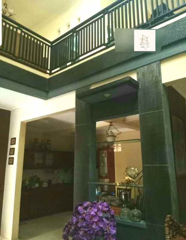 rumah mewah 2 lantai siaphuni di ciwastra bandung